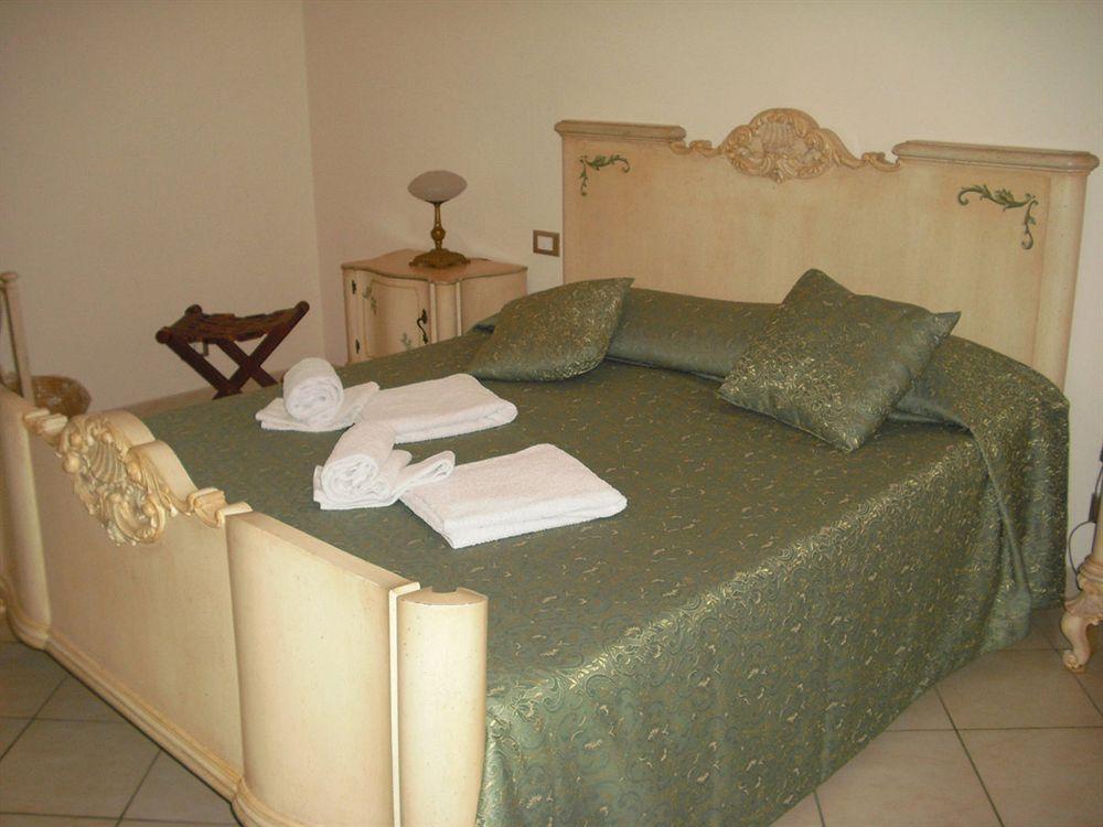Almaran B&B Trapani Port & City Eksteriør billede