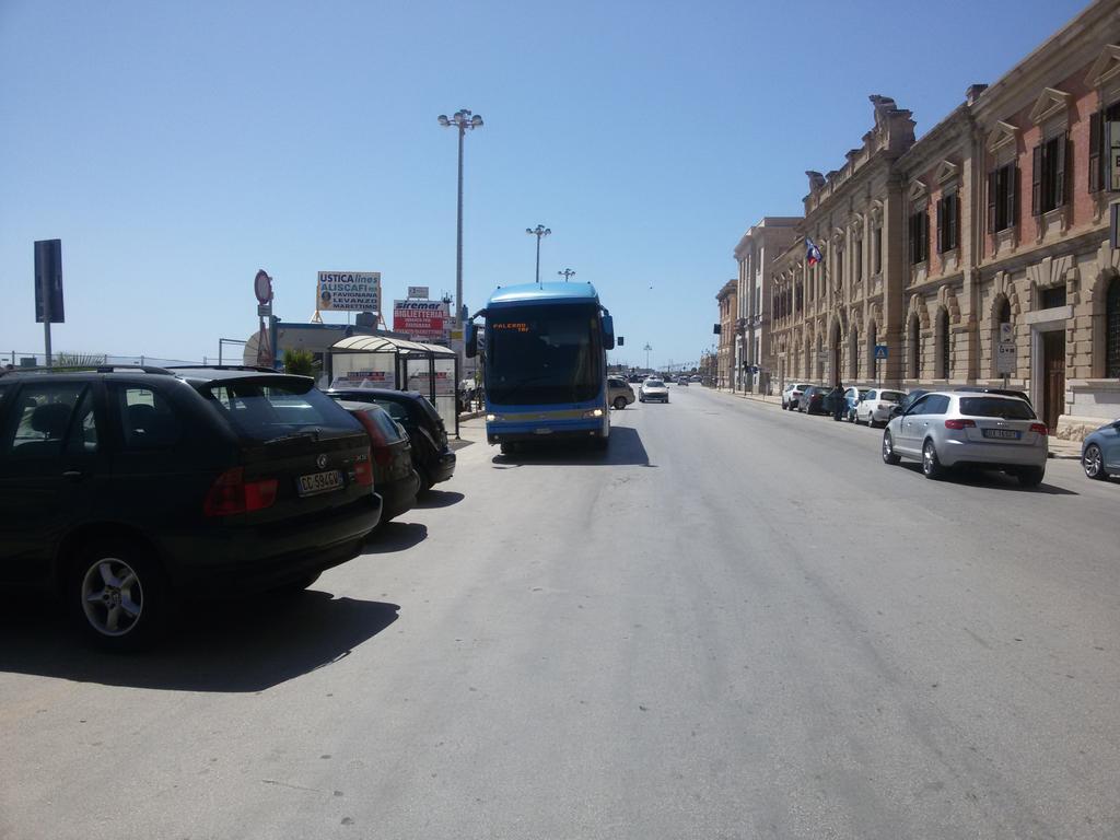 Almaran B&B Trapani Port & City Eksteriør billede